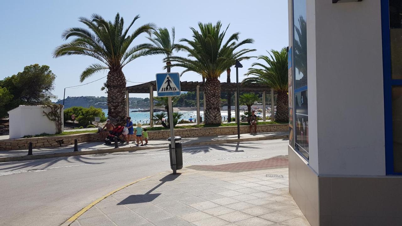 Ver el mar desde la habitación Moraira Exterior foto