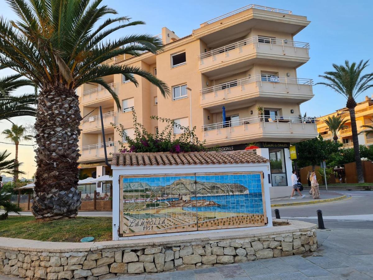 Ver el mar desde la habitación Moraira Exterior foto